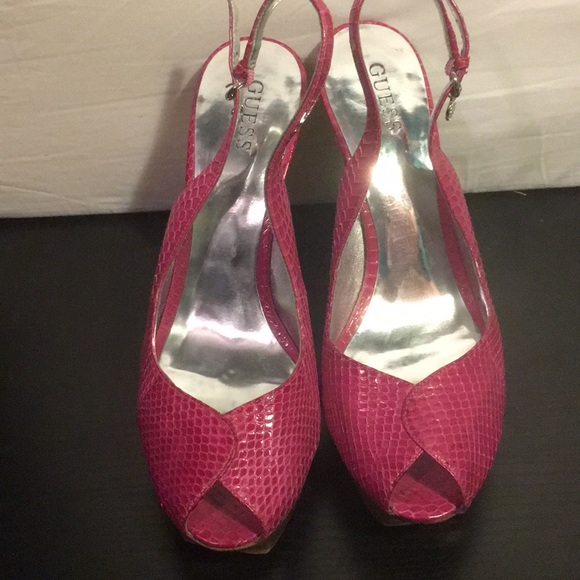 Guess Pink Python 🐍 platform heels 👠 - Picture 2 of 8
